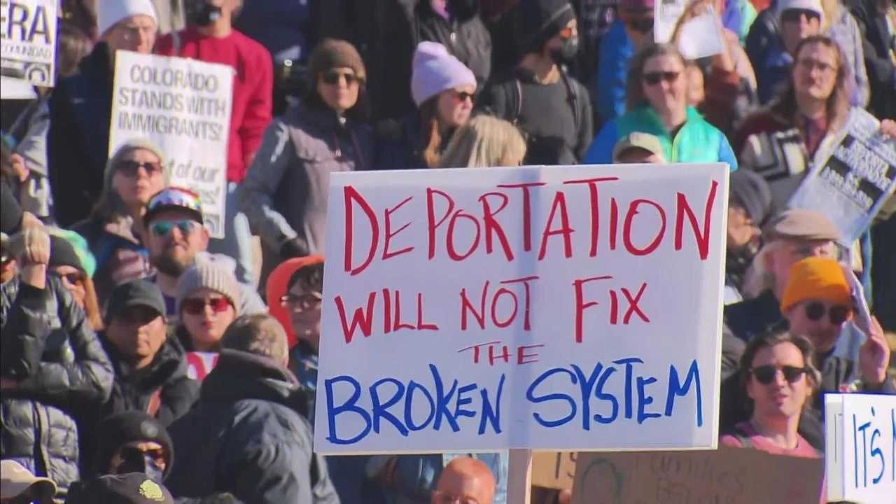 Coloradans hold protest to advocate for immigrants, call for an end to deportations