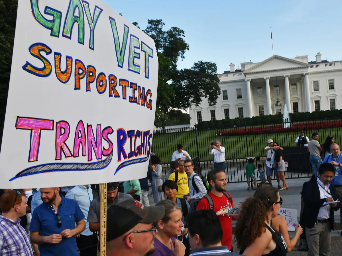 U.S. Army bars transgender people from enlisting, ends gender-affirming care services