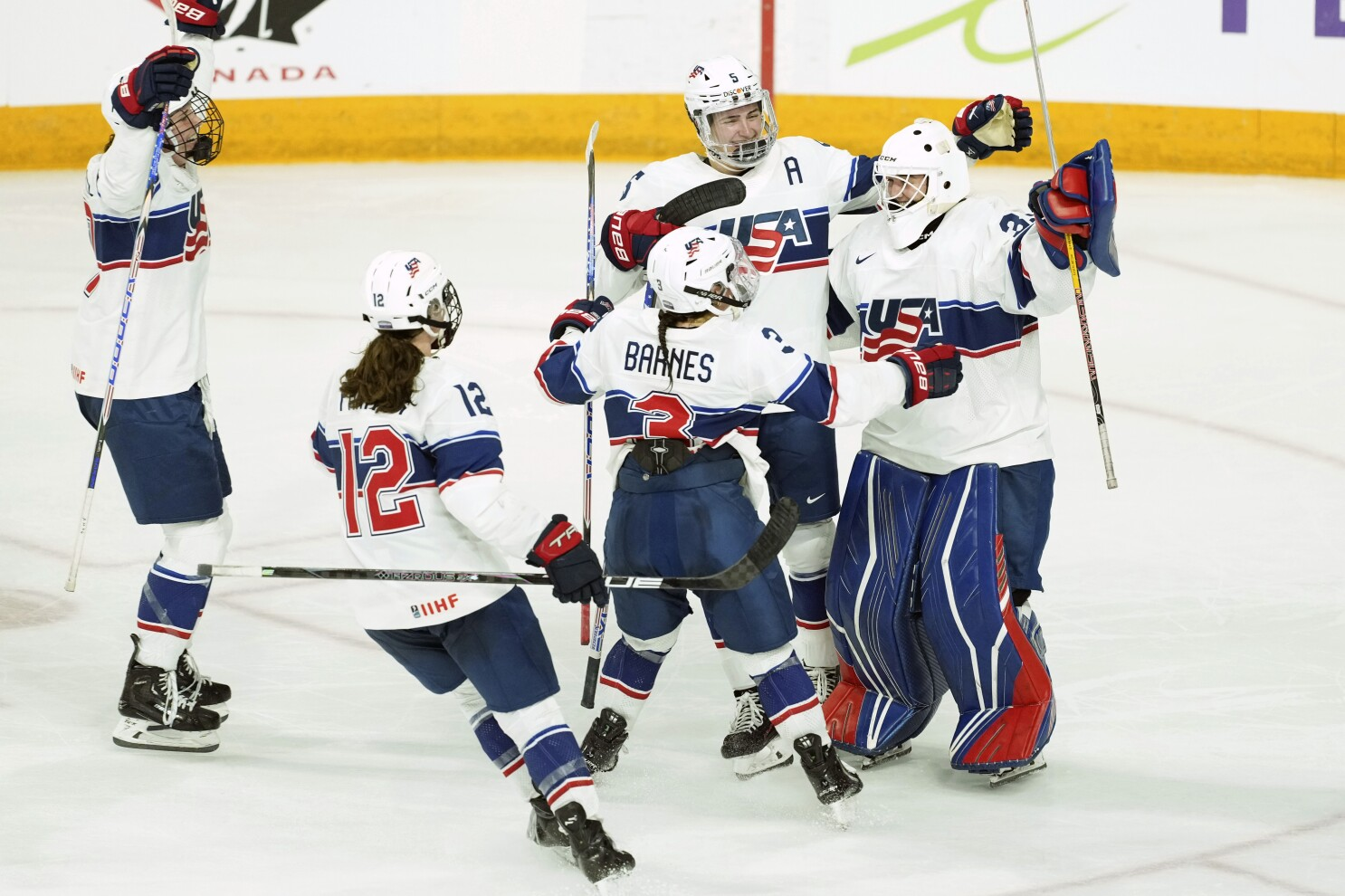 Boston Fleet rally back to top Minnesota Frost 4-2
