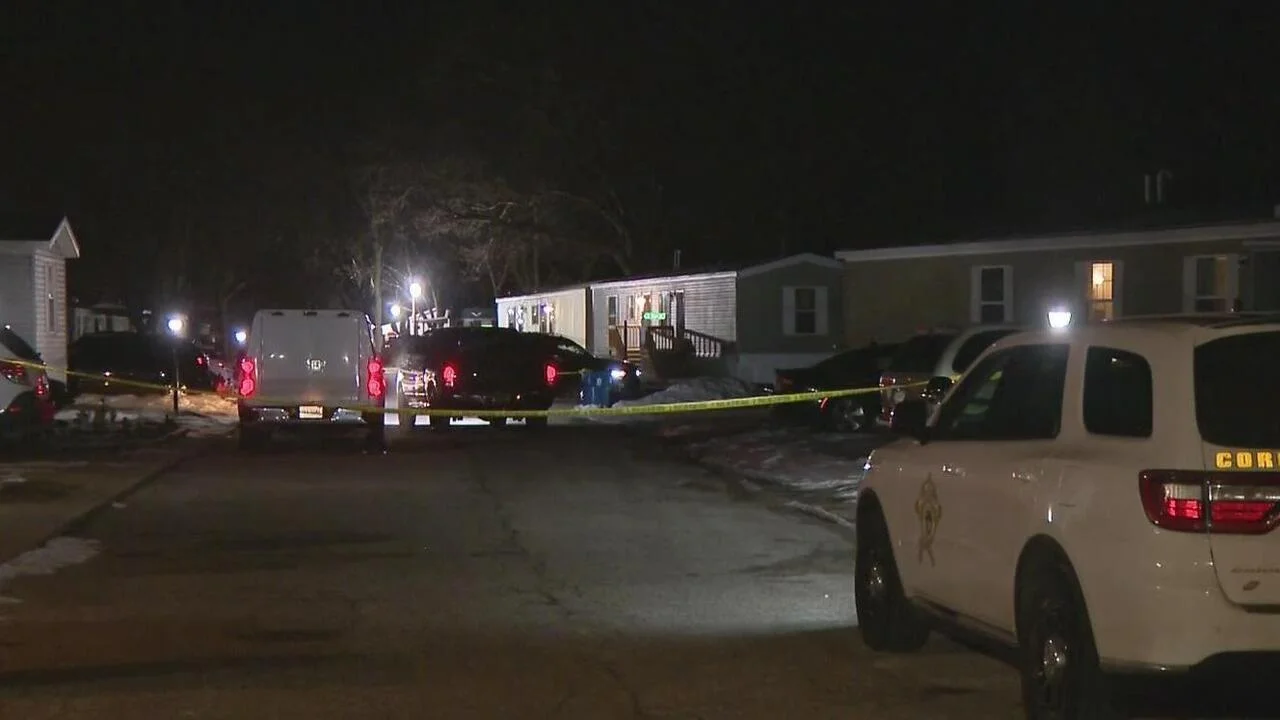 Family of 5 found dead in murder-suicide in Lake Station, Indiana