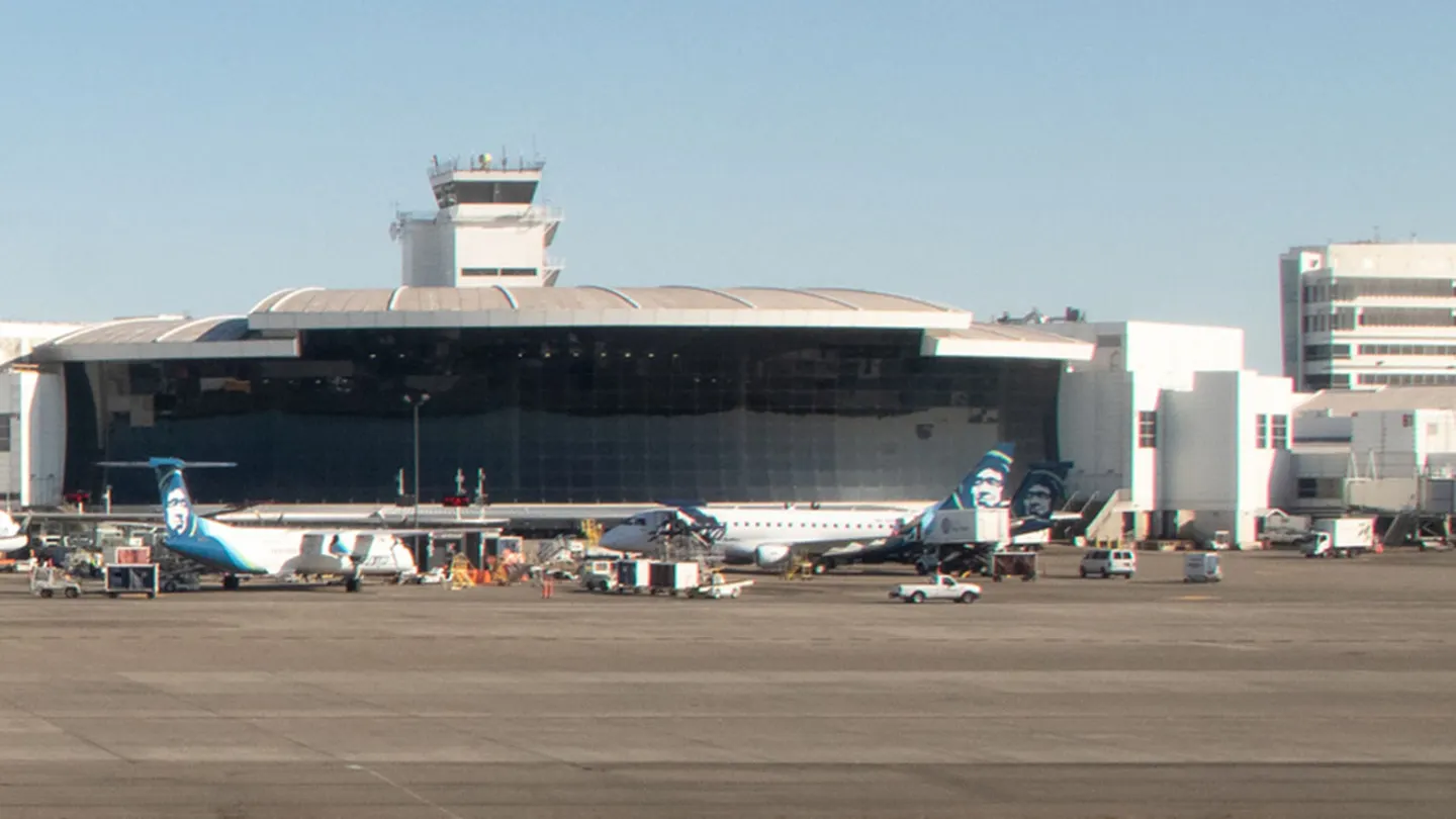 Delta Airlines, Japan Airlines planes collide on the ground in Seattle