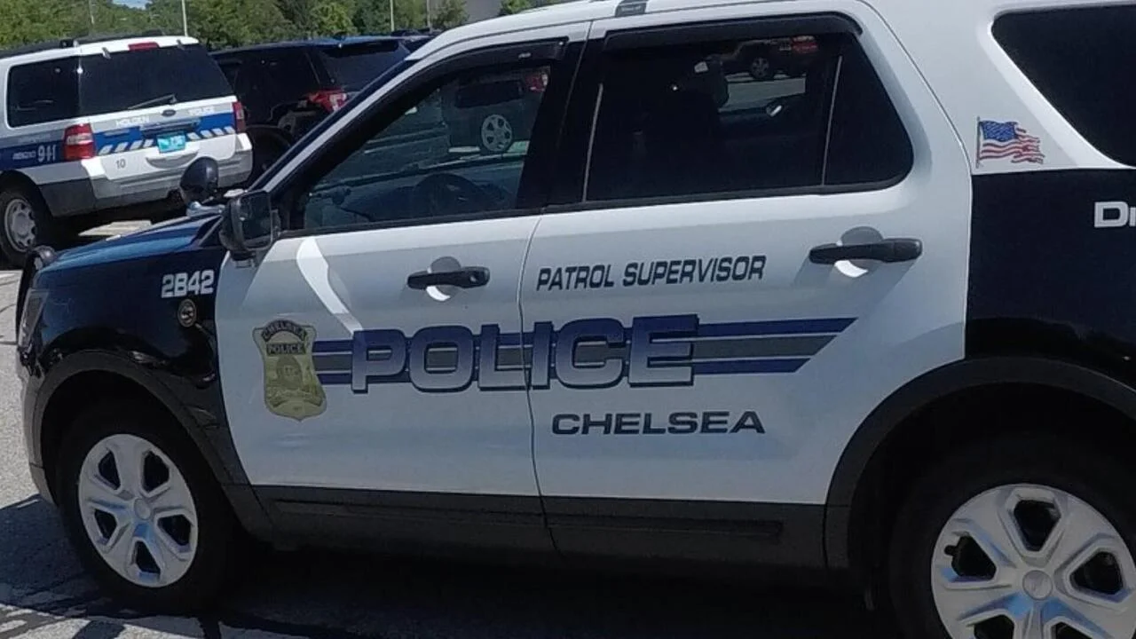 Chelsea double-stabbing leaves one teenager dead, 15-year-old seriously hurt