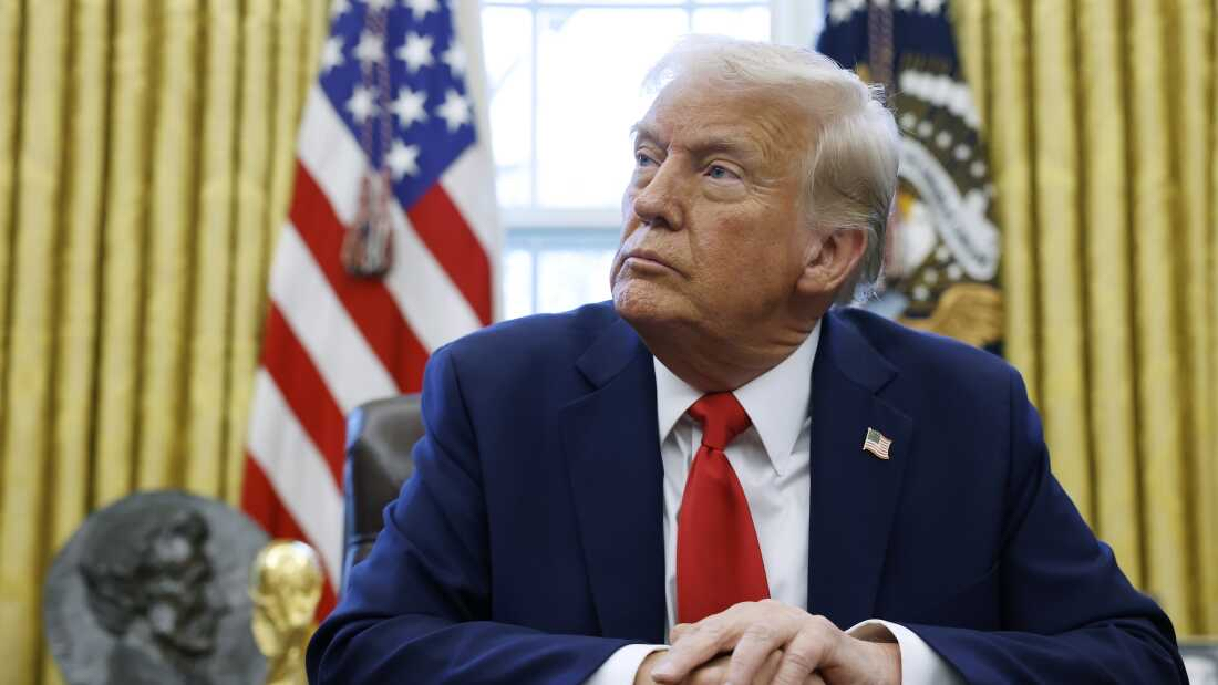 Trump’s memecoin dinner contest earns insiders $900,000 in two days
