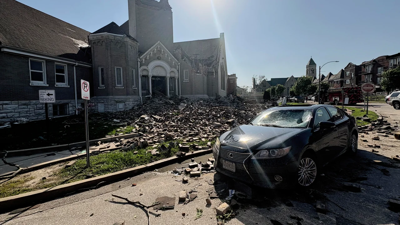 Destructive storms, tornadoes across Midwest kill at least 23