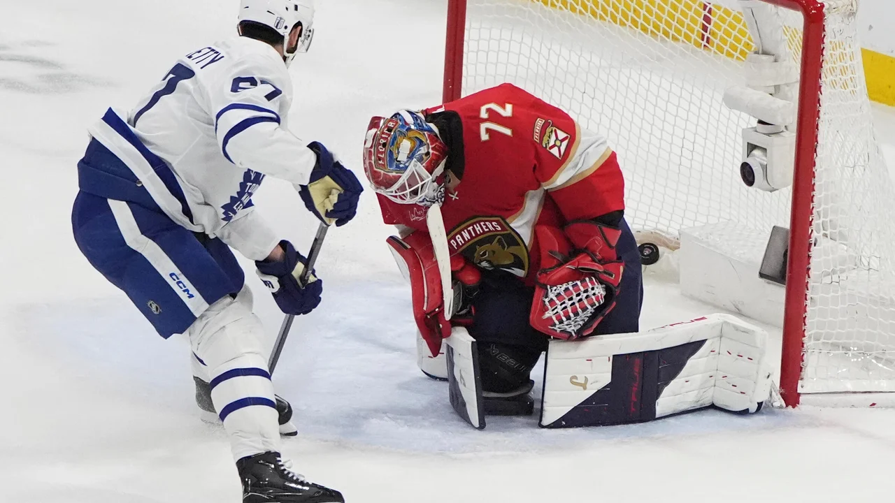 Maple Leafs beat Panthers 2-0 to force Game 7