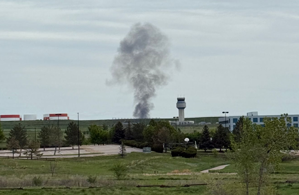 Plane crashes shortly after takeoff from Colorado airport, 2 killed