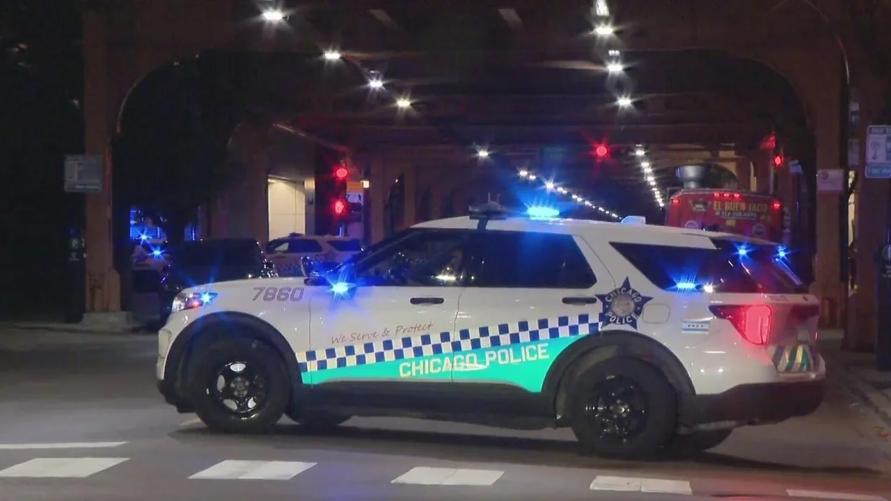 Man, 39, critically hurt after being shot multiple times overnight on North Side
