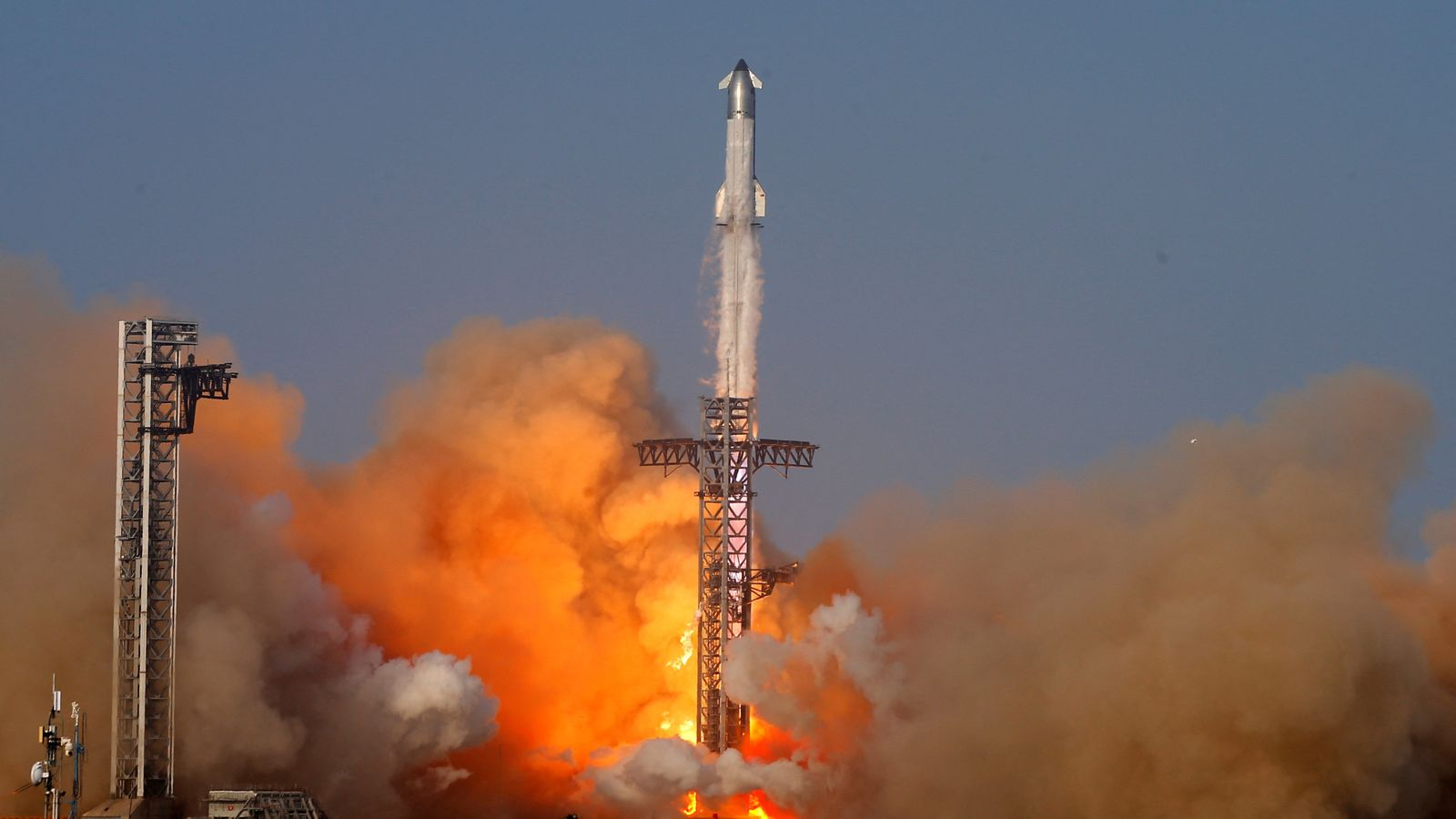 SpaceX’s Starship explodes for third time in a row