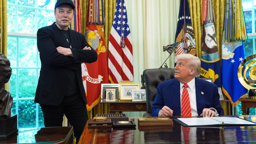 Elon Musk and U.S. President Trump as they speak to reporters in the Oval Office of the White House on May 30, 2025./ Getty Images