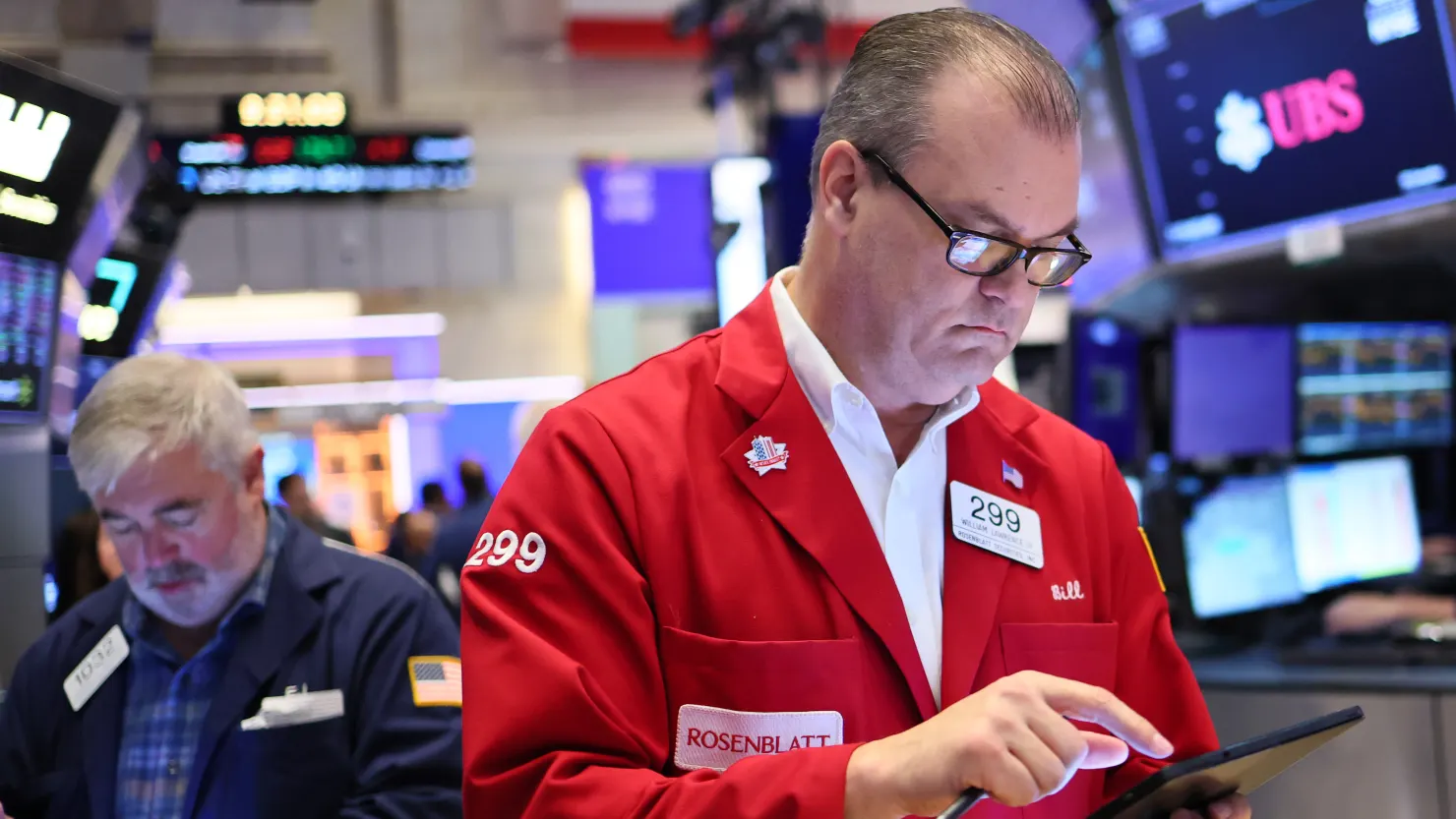 S&P 500 snaps nine-day winning run as uncertainty on tariff deals weighs on markets