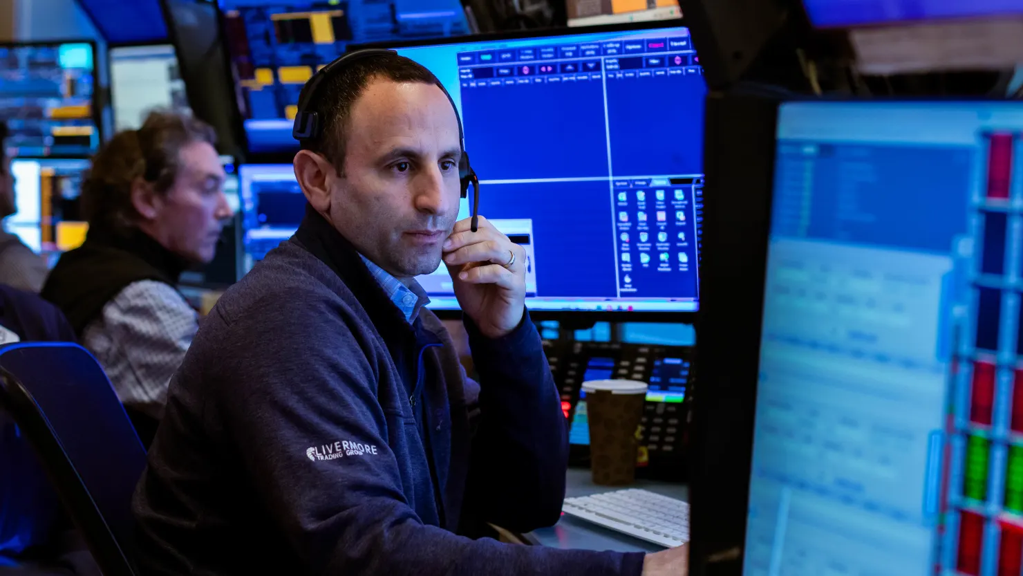 Dow Jones futures drop 100 points as Trump weighs attack on Iran