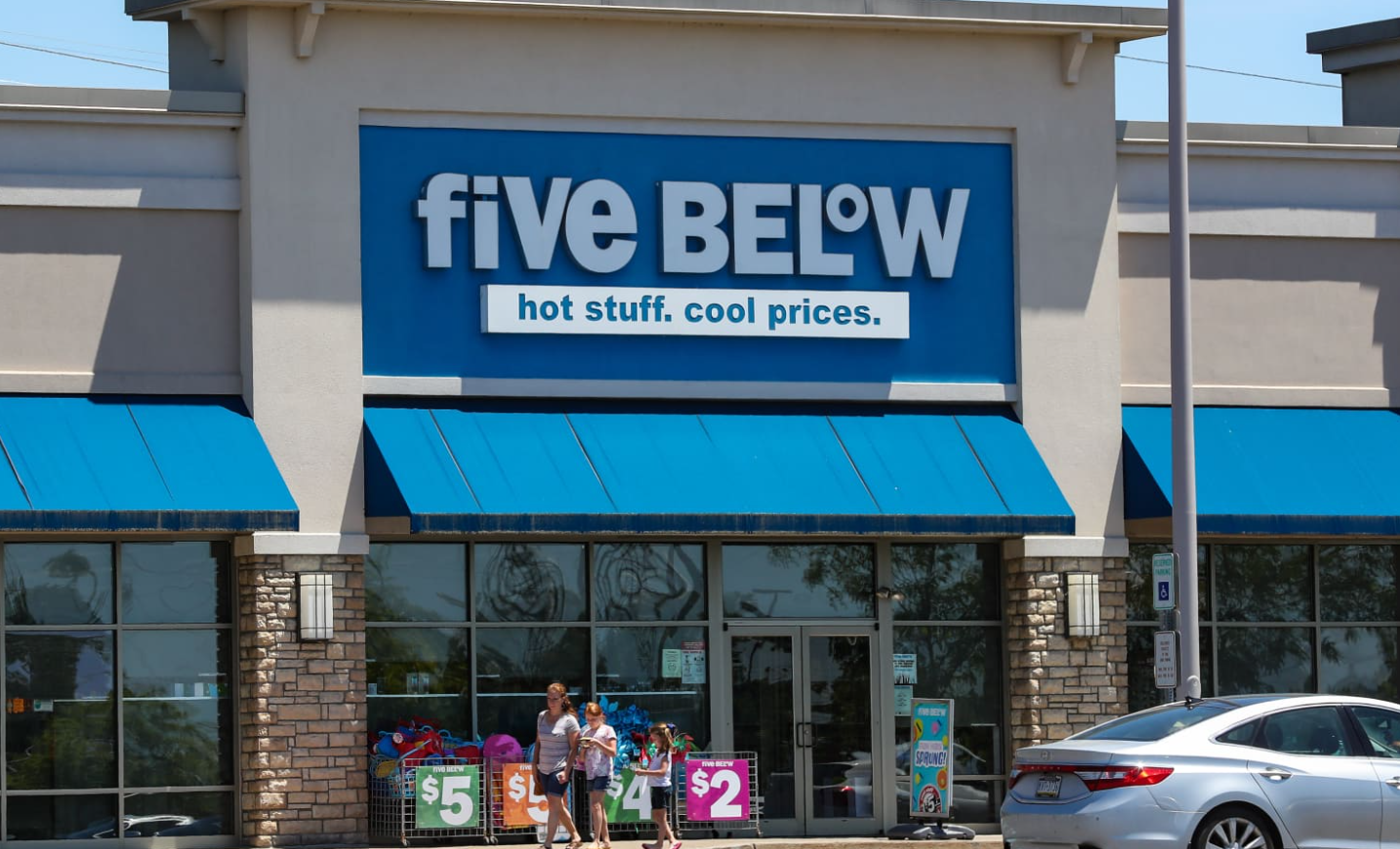 Five Below shares pop 8% after earnings