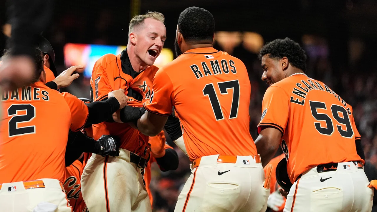Giants beat the slumping Braves 5-4 in 10 innings on a wild pitch
