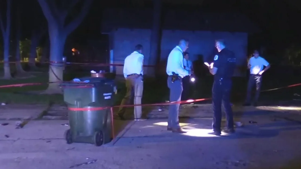 Teen girl killed, man wounded in South Side shooting