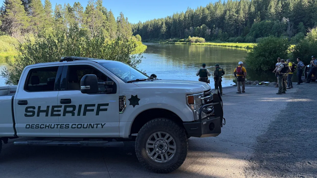 1 dead, 2 missing after being swept down Oregon waterfall