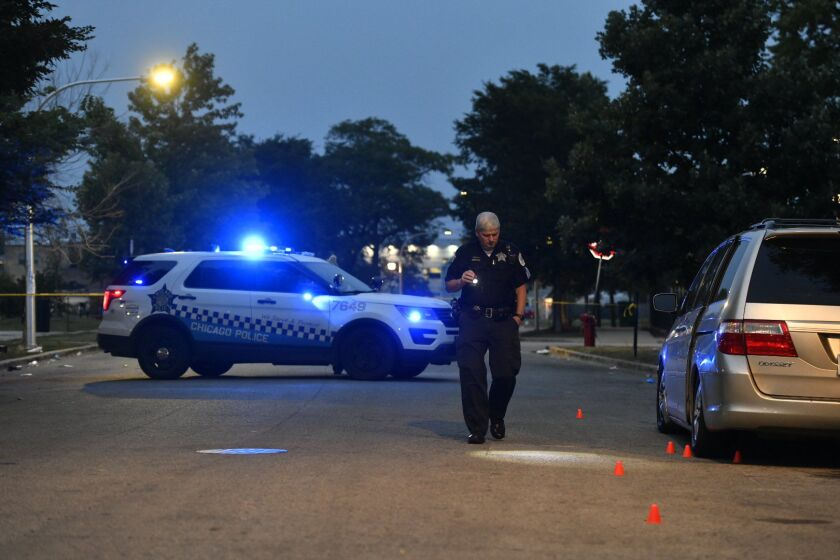 4 men wounded in shootout on Chicago’s West Side