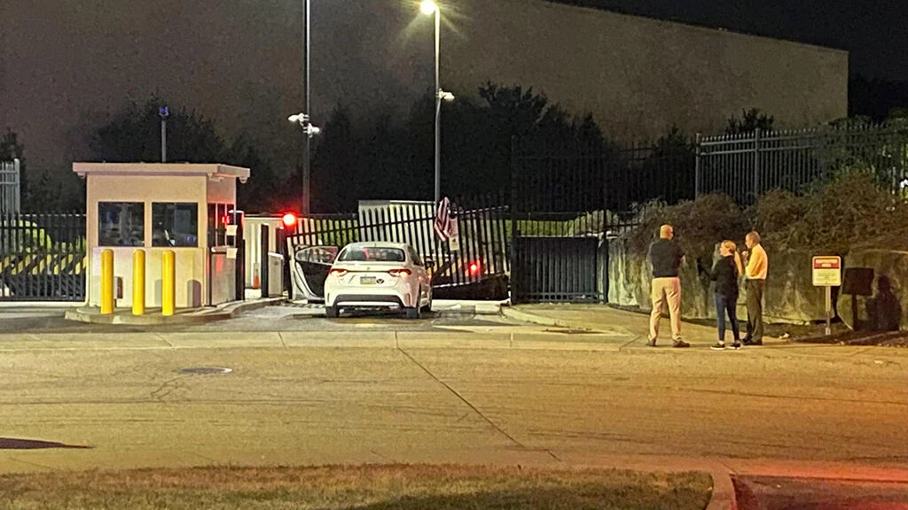 "Act of terror" at FBI Pittsburgh field office prompts search for Penn Hills man