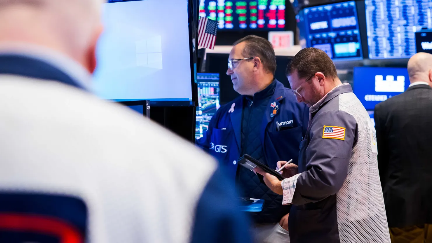 S&P 500 and Nasdaq touch fresh record highs