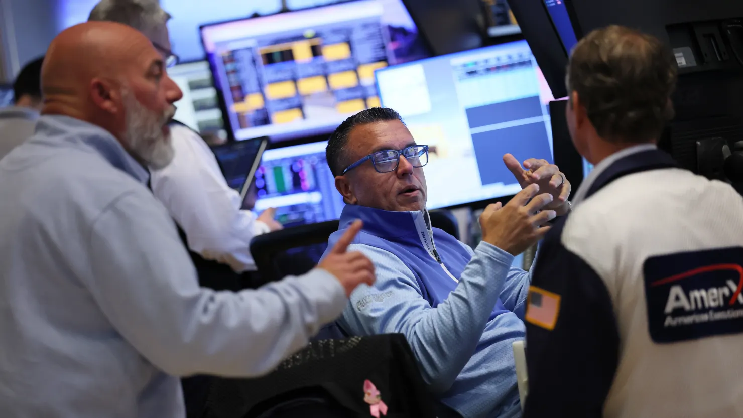 Nuclear stocks mixed after U.S. Army launches program to deploy small reactors