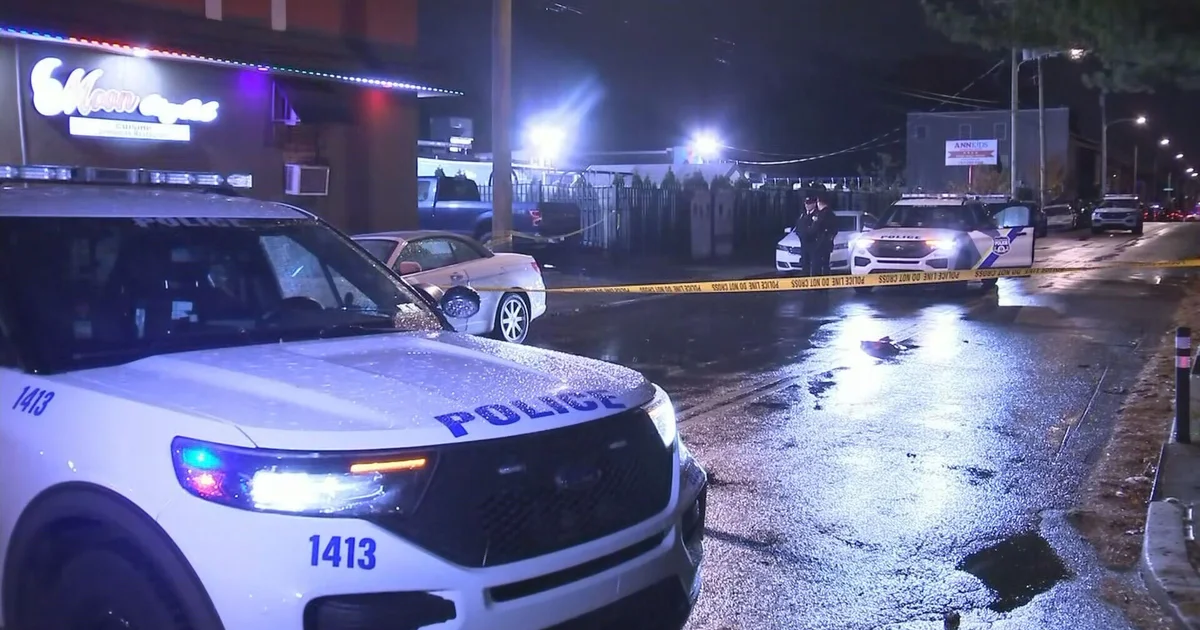 Teen injured in shooting at Harper Woods High School during football game