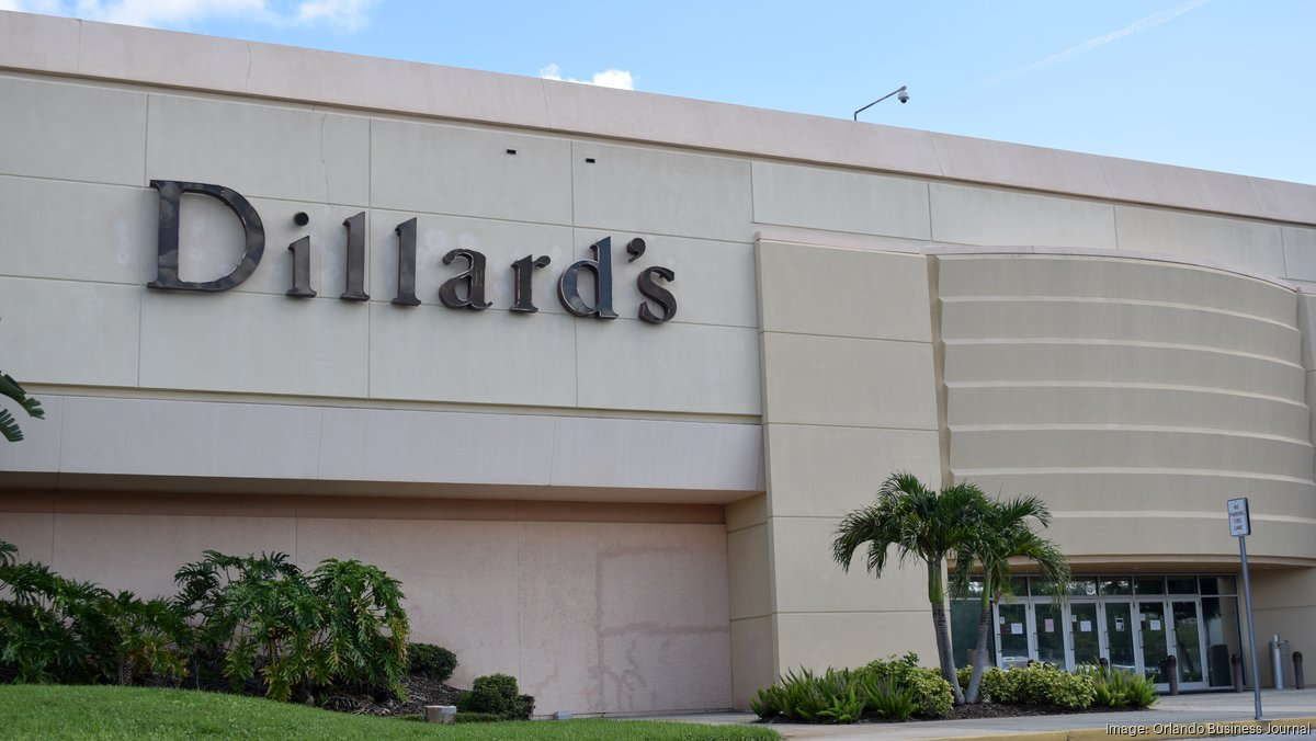Dillard’s shares gain after revenue beat