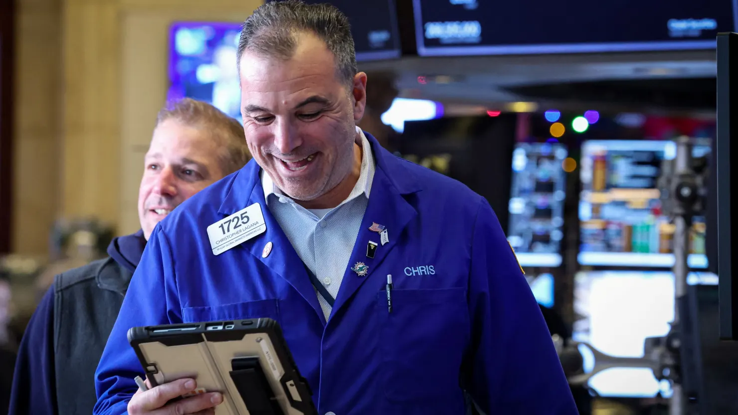 Stocks rise ahead of Thanksgiving holiday, building on strong gains for the week