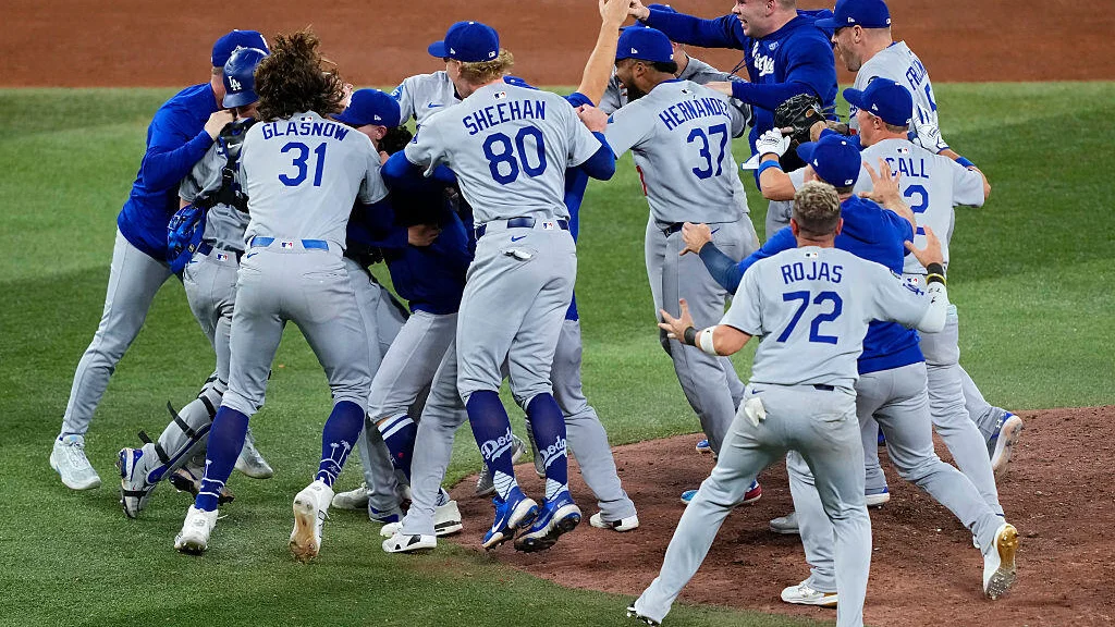 Dodgers win World Series, defeat Blue Jays in Game 7 classic