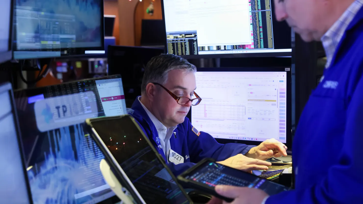 Stock futures are little changed after S&P 500 posts back-to-back losses