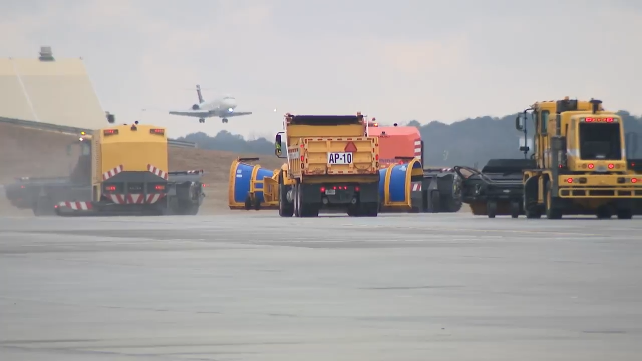 Atlanta airport rolls out new equipment to keep the runways open after uce storm