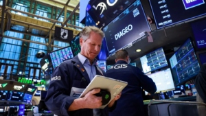 Stocks slip, head for fourth-straight losing week as Iran war continues