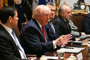 Trump Extends Iran Strike Pause by 10 Days as Strait of Hormuz Crisis Continues