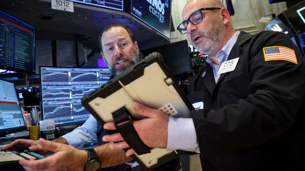 S&P 500 hits new high