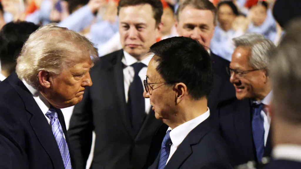 Trump Arrives in Beijing for High-Stakes Summit With Xi Jinping Amid Trade and AI Tensions