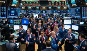Stocks Fall as Blowout Jobs Report Boosts Odds of a September Fed Rate Hike